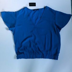 V-Neck blouse with Elastic Band at the bottom